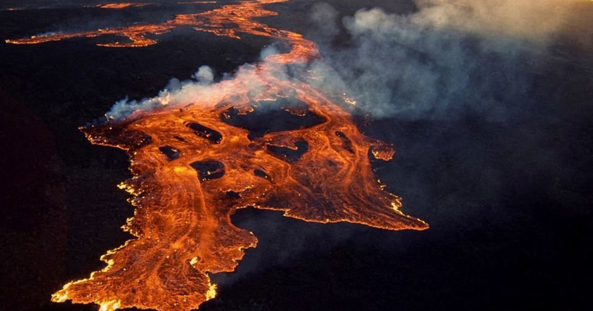 Watch: World's largest active volcano erupts in Hawaii