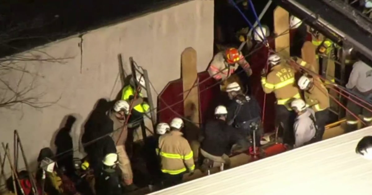 Man rescued after 8 hours trapped in trench in Pennsylvania