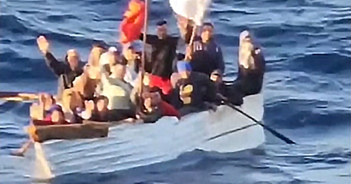 Cruise ship rescues migrants on crowded boat in Gulf of Mexico