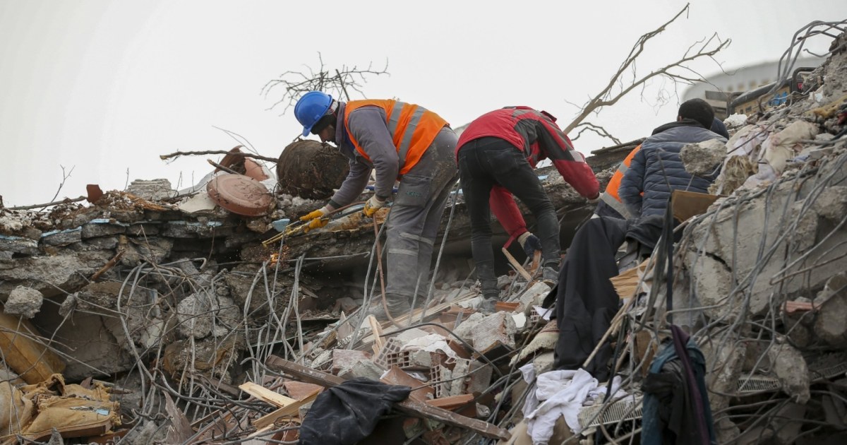 “Nous n’avons pas dormi” depuis qu’un puissant tremblement de terre a frappé la Turquie, selon un employé de l’UNICEF