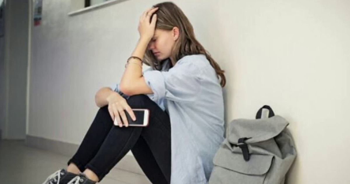 CDC report finds unprecedented levels of teenage mental health
