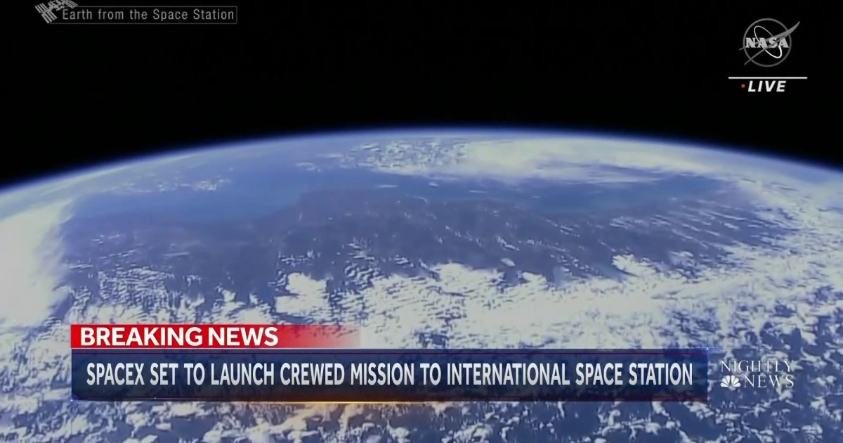 SpaceX ready to launch rocket on Monday