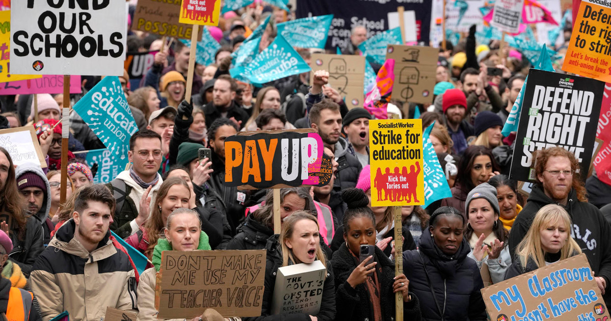 Des enseignants, des conducteurs de train et des fonctionnaires se joignent à la plus grande grève au Royaume-Uni depuis plus d’une décennie