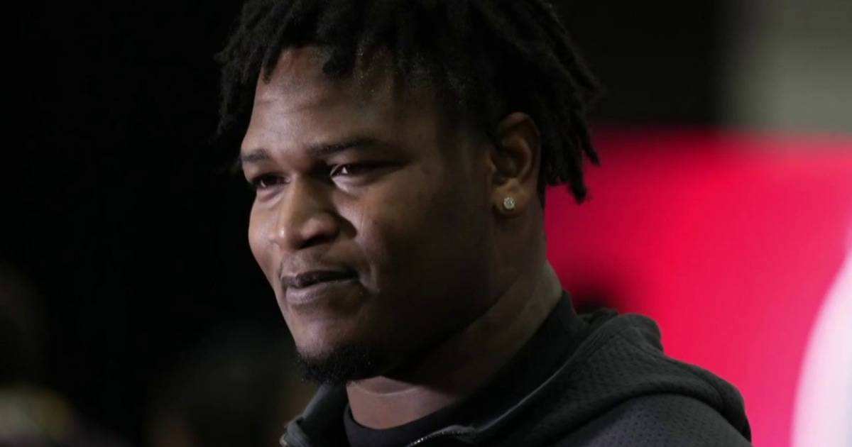 Jalen Carter asiste a NFL Combine después de entregarse a la policía en respuesta a cargos de delitos menores