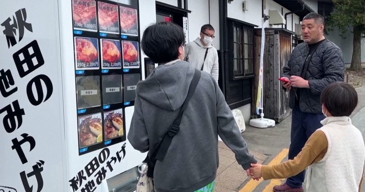 Bear meat vending machine to lure tourists in Japan