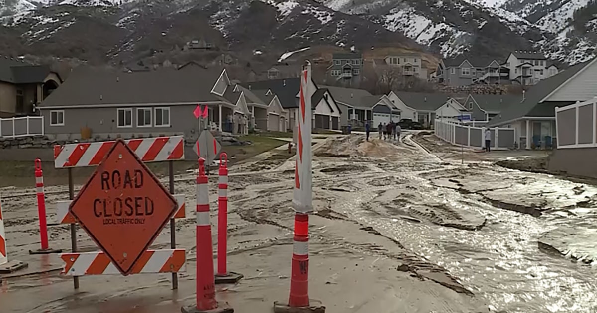 Flooding in Utah community prompts evacuation of several homes