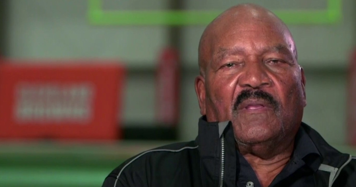 Meet the Press remembers NFL legend Jim Brown