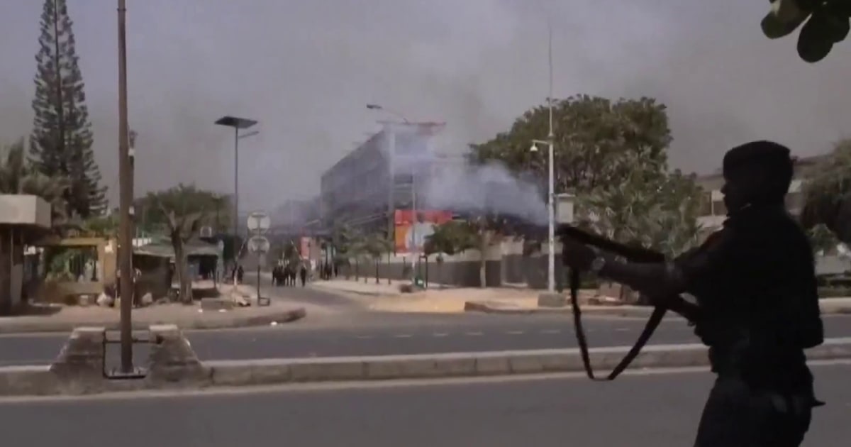Des manifestations meurtrières au Sénégal font au moins 9 morts