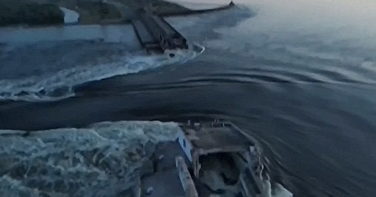 Une vidéo de drone montre le barrage endommagé de Kakhovka en Ukraine