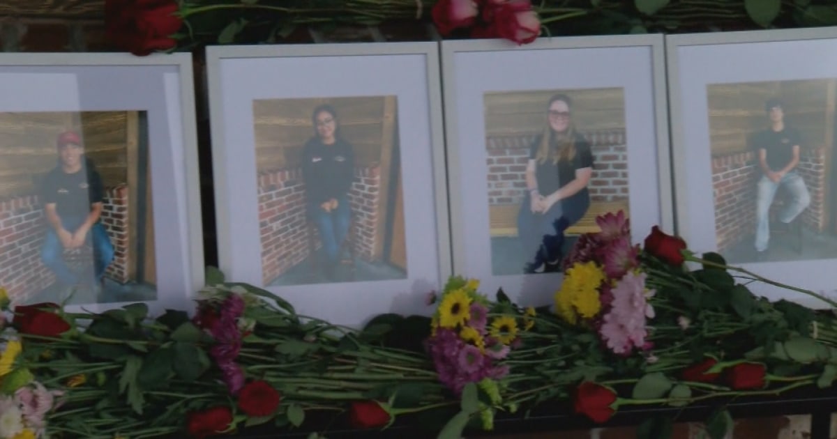 Florida community mourns five teens killed in retention pond crash