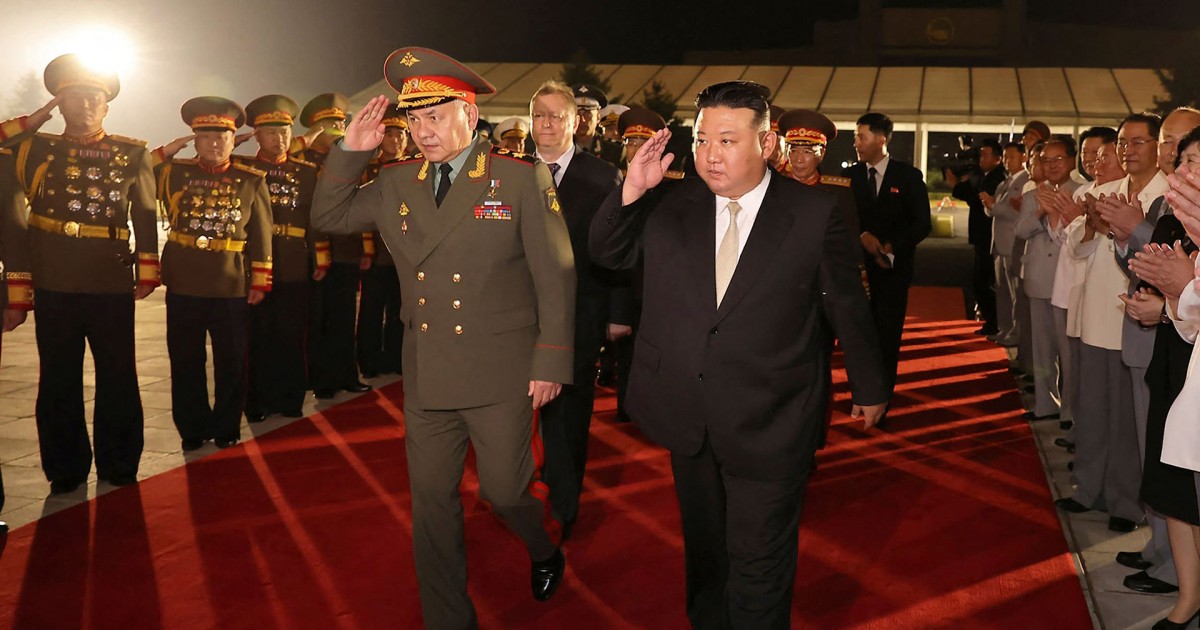 Kim Jong Un greets Russian Defense Minister Shoigu in rare visit to ...