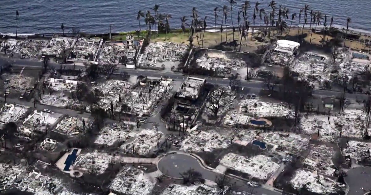Gubernur Hawaii berbicara tentang kebakaran hutan yang mematikan di pulau Maui