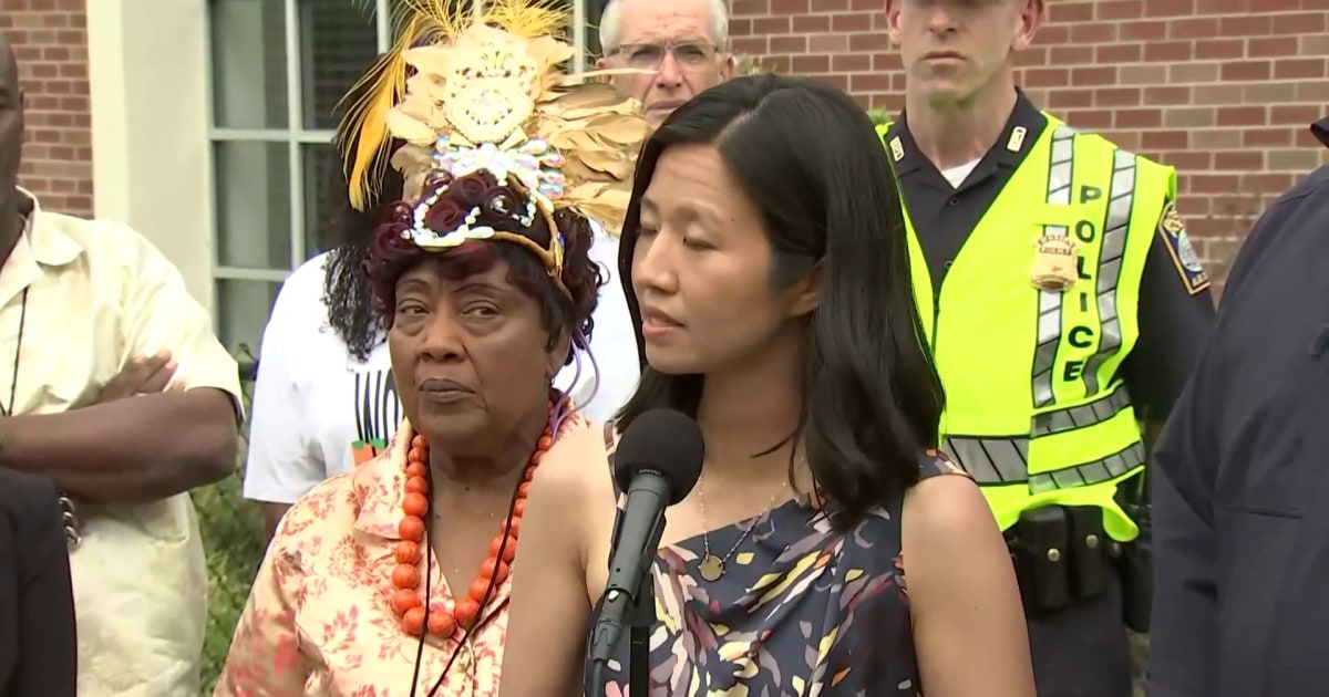 Officials Boston shooting that injured 7 unrelated to nearby parade