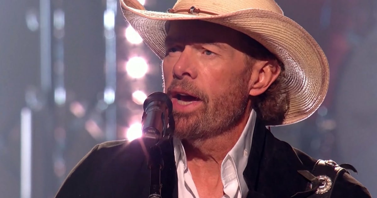 Toby Keith honored at People's Choice Country Awards