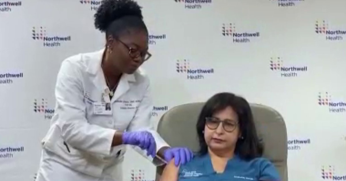 Controversy over Florida's Covid booster guidance