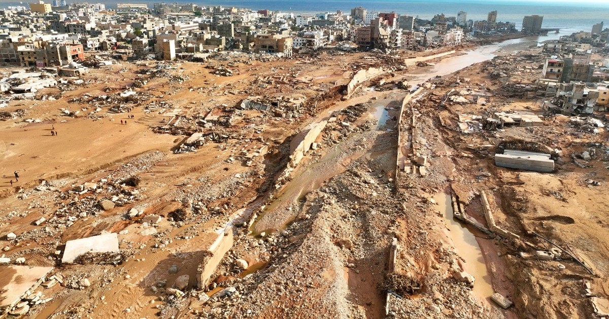 Effondrement d’un barrage et inondations catastrophiques tuent des milliers de personnes à Derna, en Libye
