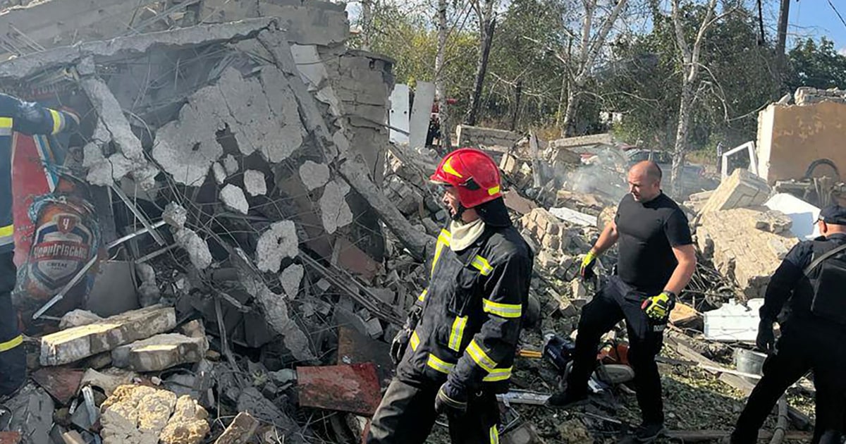 Des dizaines de morts après une frappe de missile russe sur Hroza, dans l’est de l’Ukraine