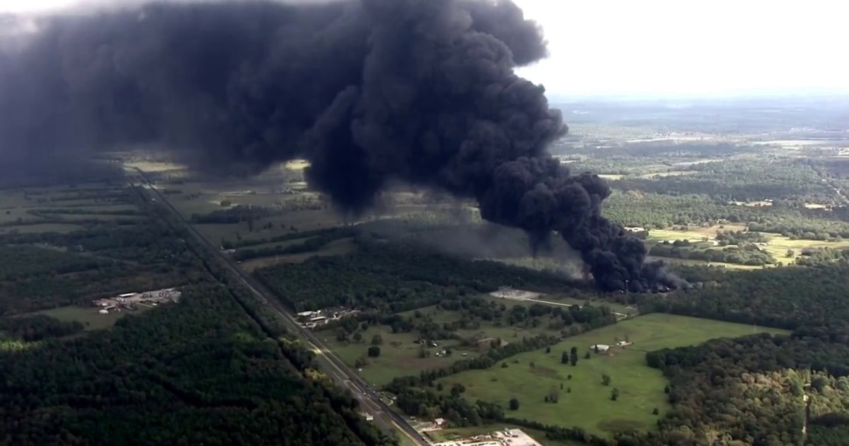 Massive chemical plant explosion shakes town of Shepherd, Texas