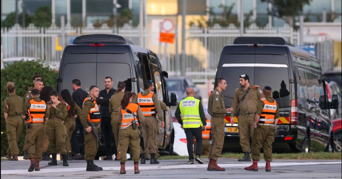 13 israeli hostages released amid temporary ceasefire