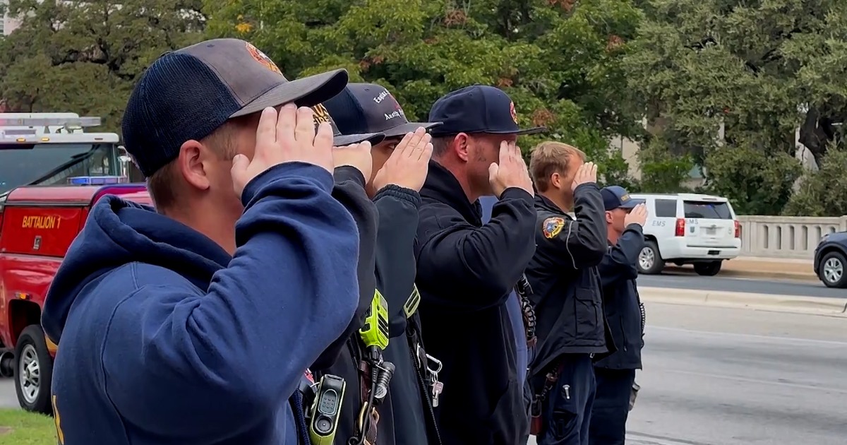 Community Mourns Loss Of Austin Police Officer Killed In Shootout