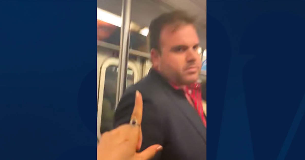 Muslim woman confronts man after alleged attack on NYC subway