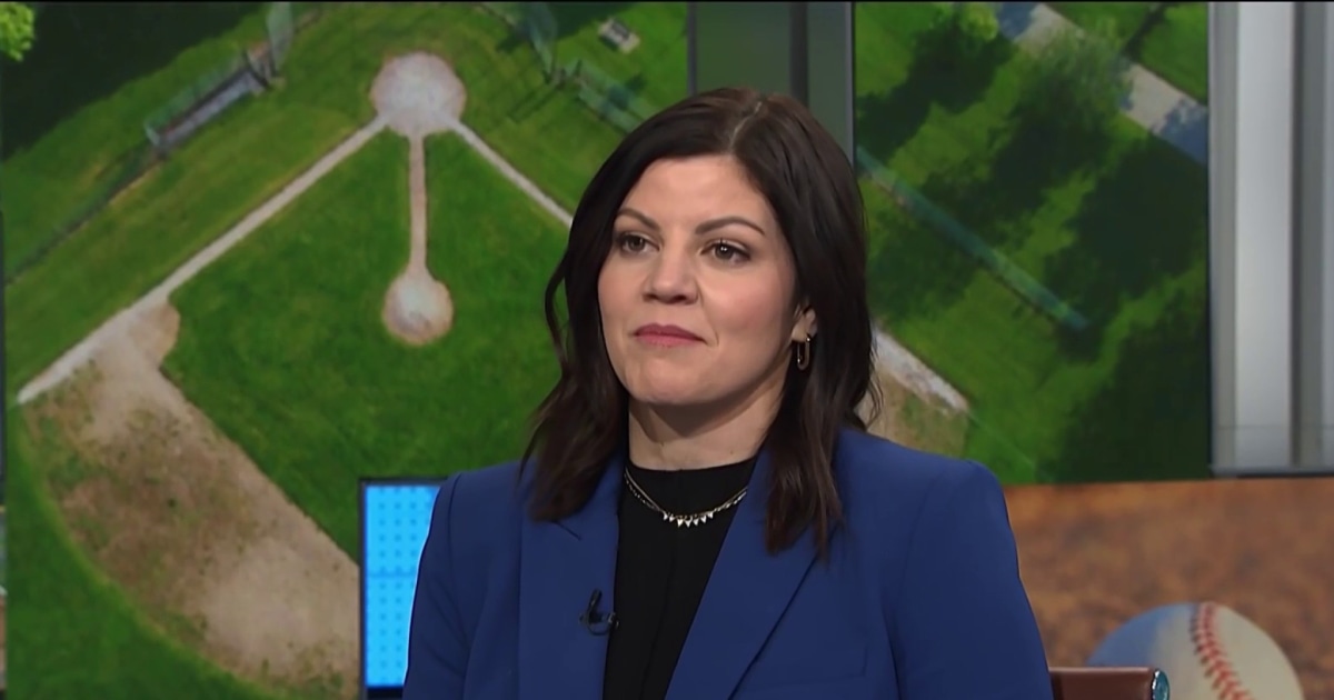 Jenny Cavnar makes history as first female MLB play-by-play voice