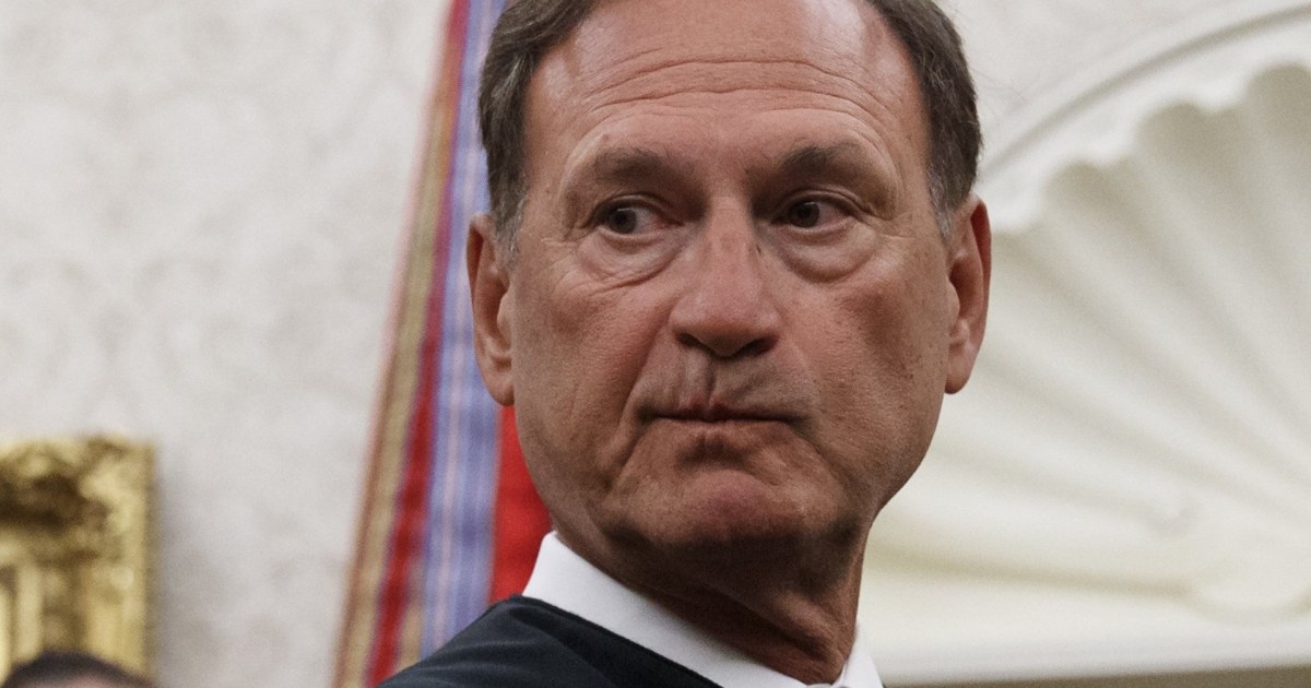 Brazen power grab: Right wing Supreme Court #39 dripping contempt for