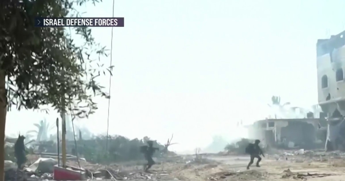 Israeli Forces Advance Into Eastern Edge of Southern Lebanese Town
