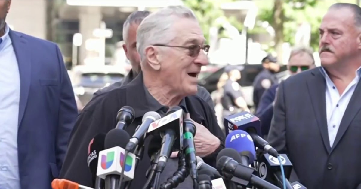 Biden campaign taps Robert De Niro, Jan. 6th officers to push democracy ...