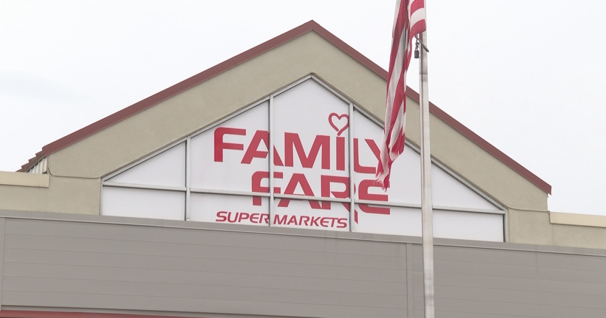 Woman found living inside Michigan grocery store's sign