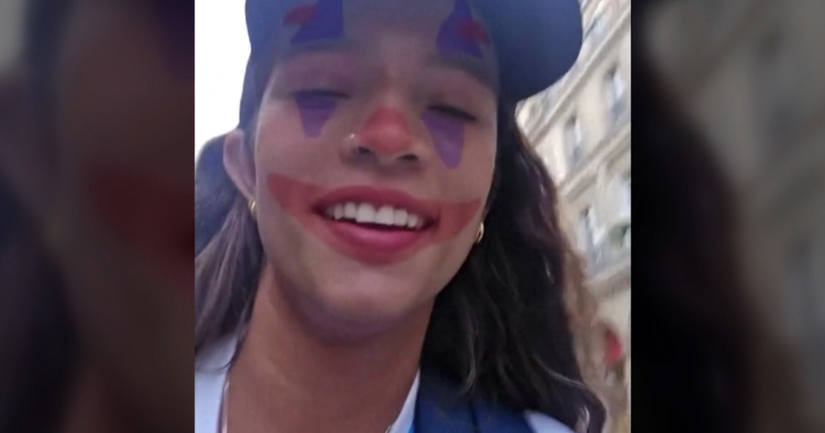 Olympic skateboarders skate through Paris after bus fails to collect them