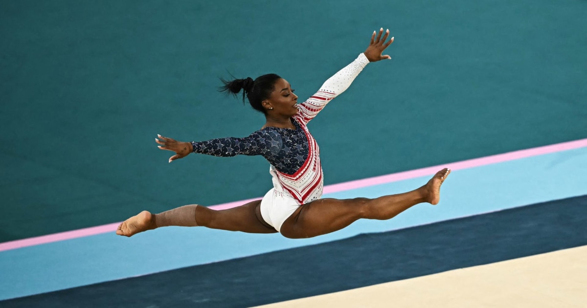 Simone Biles stellar on floor to secure team gold in Paris