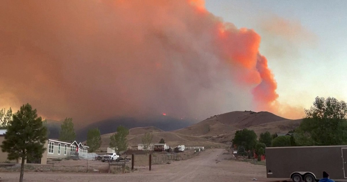 The Silver King wildfire spreads rapidly in Utah