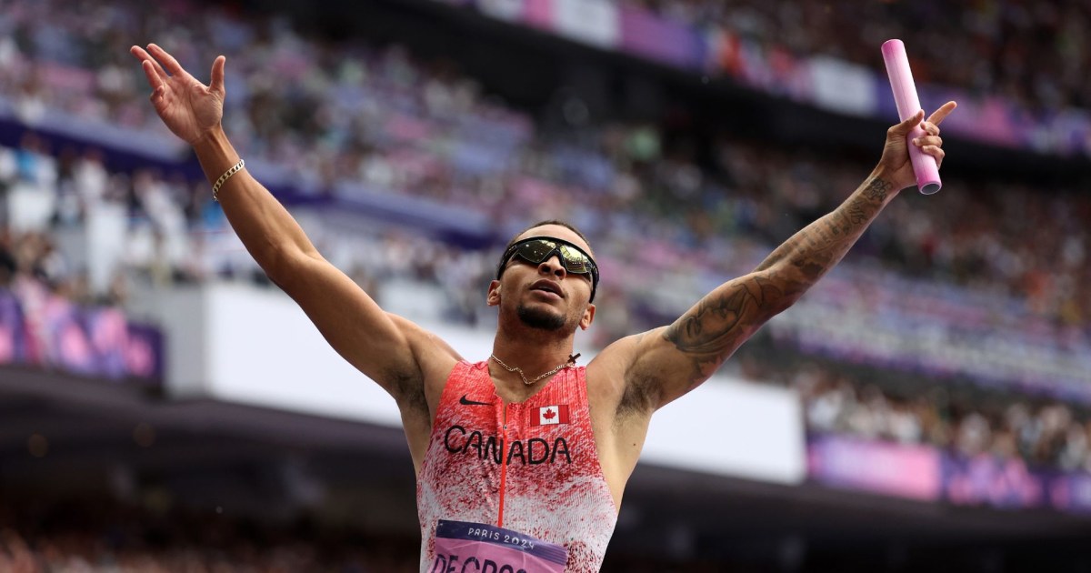 Andre De Grasse runs winning anchor leg in men's 4x100m relay for Canada