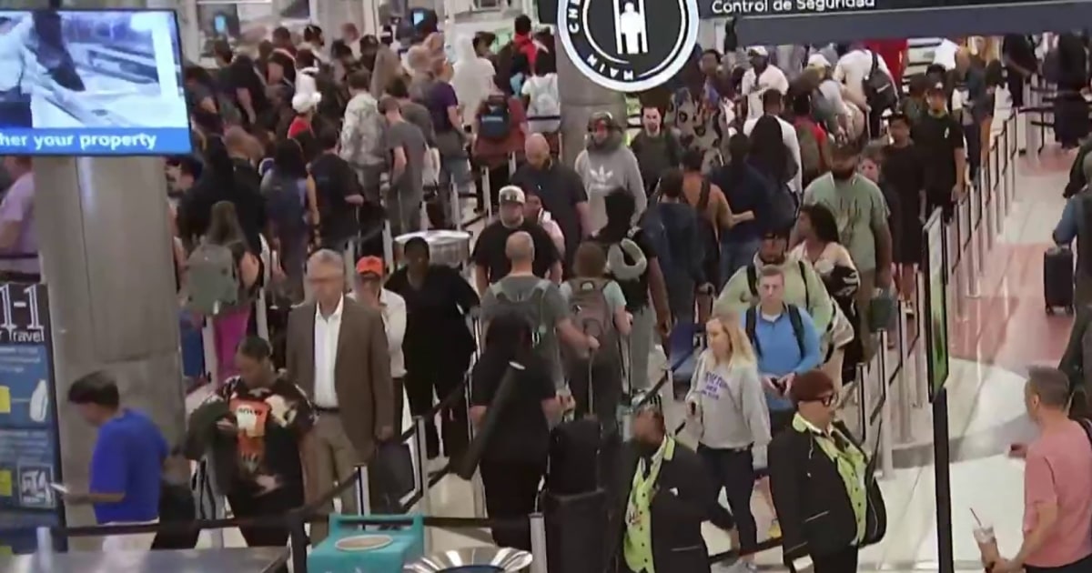 Record-breaking travel holiday draws to a close