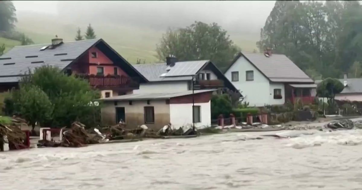 How authorities are managing continuing flood threats in Central Europe