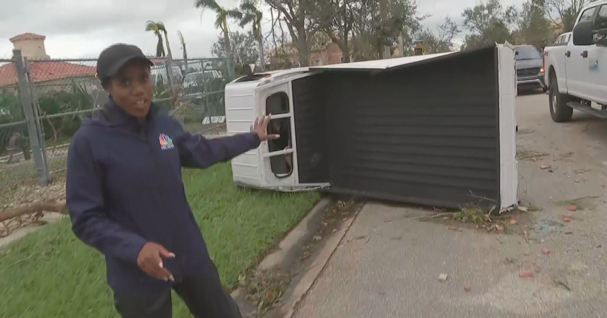 Florida begins clean up after Milton unleashes deadly destruction