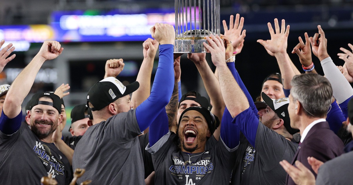 Los Angeles Dodgers defeat New York Yankees in game five to win World Series