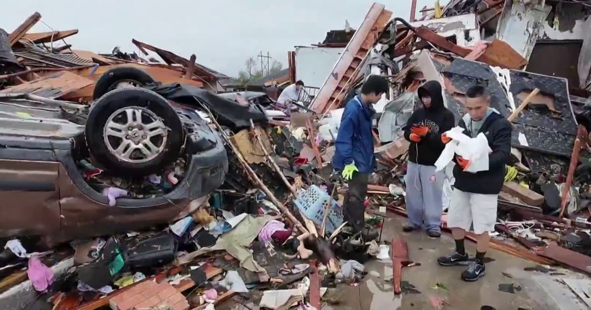 Severe weather rips through Oklahoma