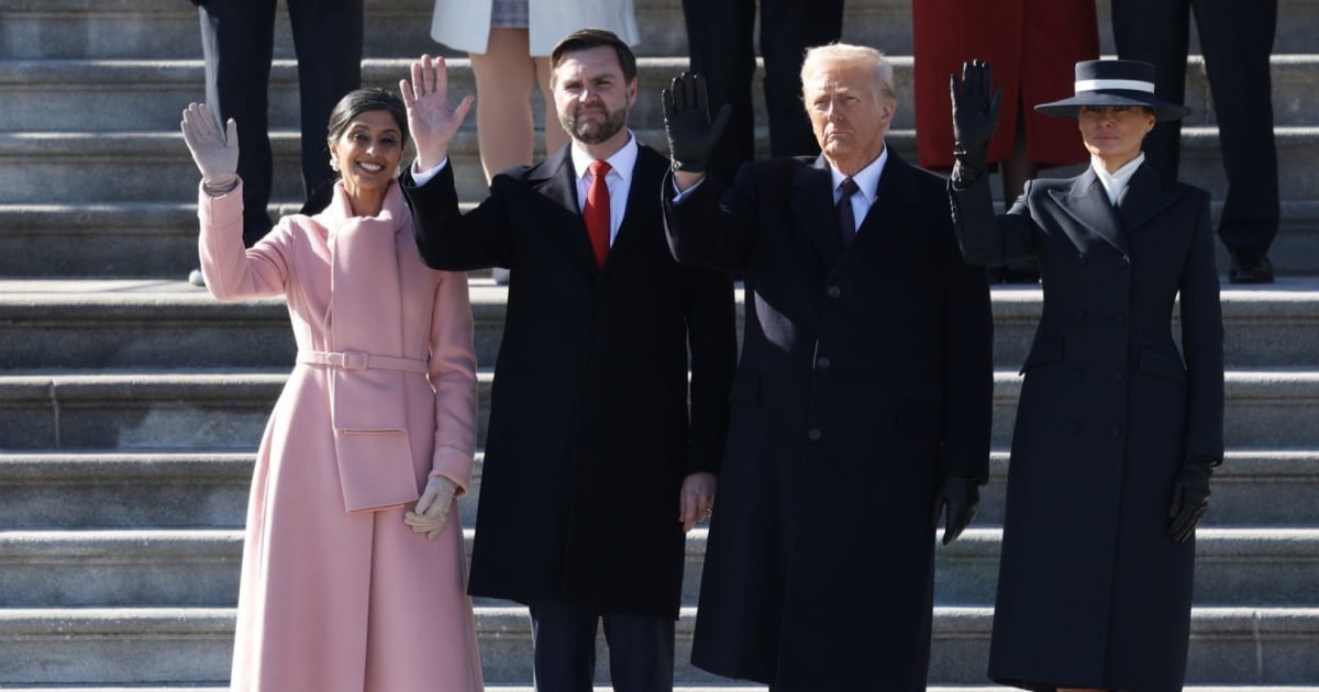 Trump sees Biden and Harris off after inauguration ceremony