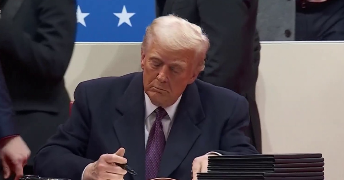 Trump moves to fire or force out thousands of federal employees 