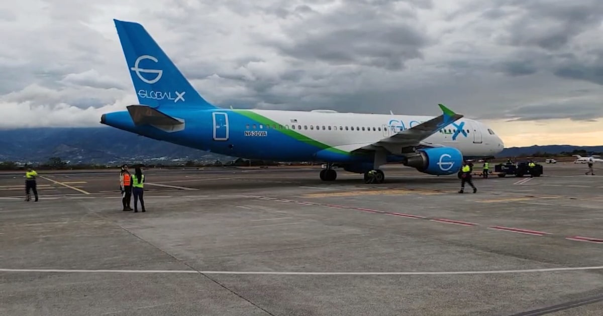 First deportation flight to Costa Rica arrives with 135 migrants
