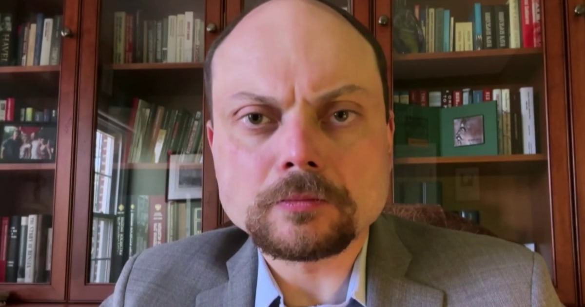 Vladimir Kara-Murza: Trump ‘relinquished any claim’ to the ‘Leader of the Free World’ title