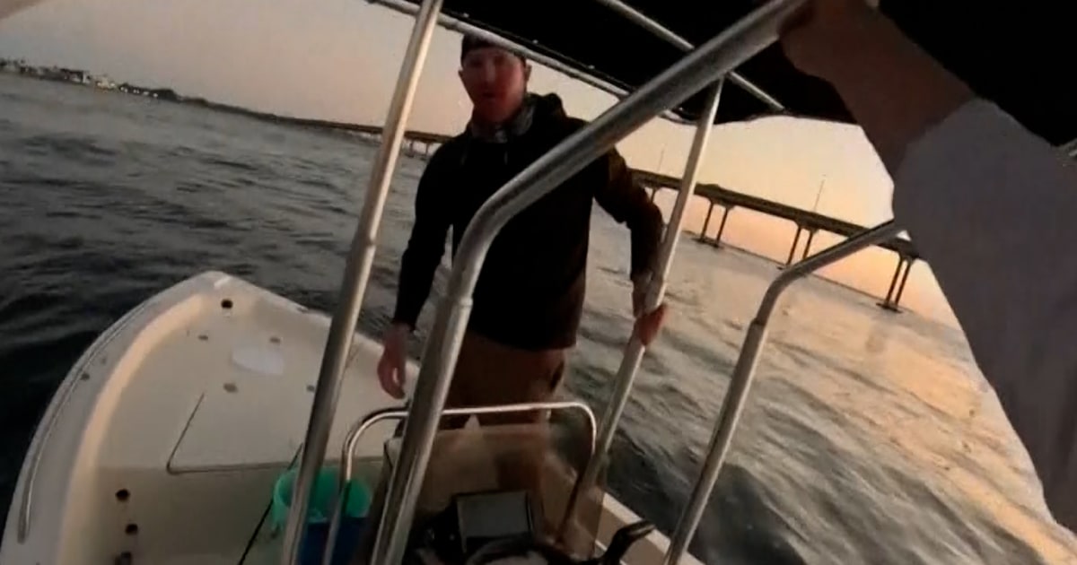 Reddit Gd Icon Video shows Florida boater jumping onto another's boat during argument