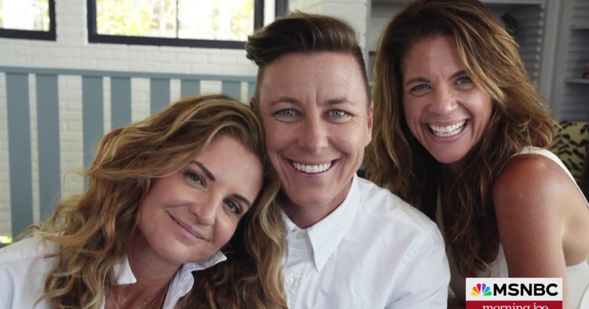 'I am always trying to find joy': Soccer legend and wife team up for 'We Can Do Hard Things'