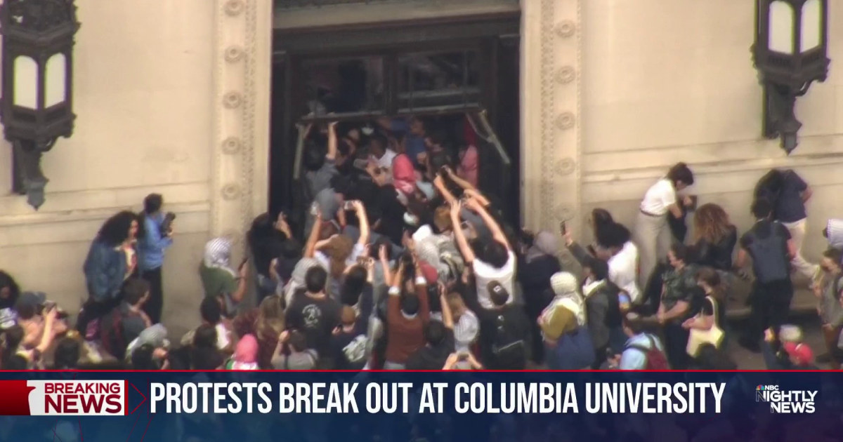 Pro-Palestinian Protest at Columbia University Sparks Nearly 100 Arrests