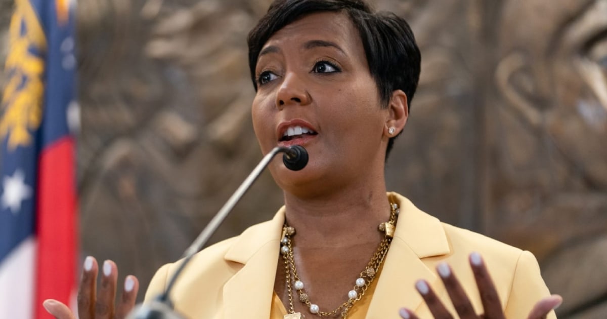 Beat the pavement, fight back against the chaos: Keisha Lance Bottoms’ plan to win GA governor’s mansion