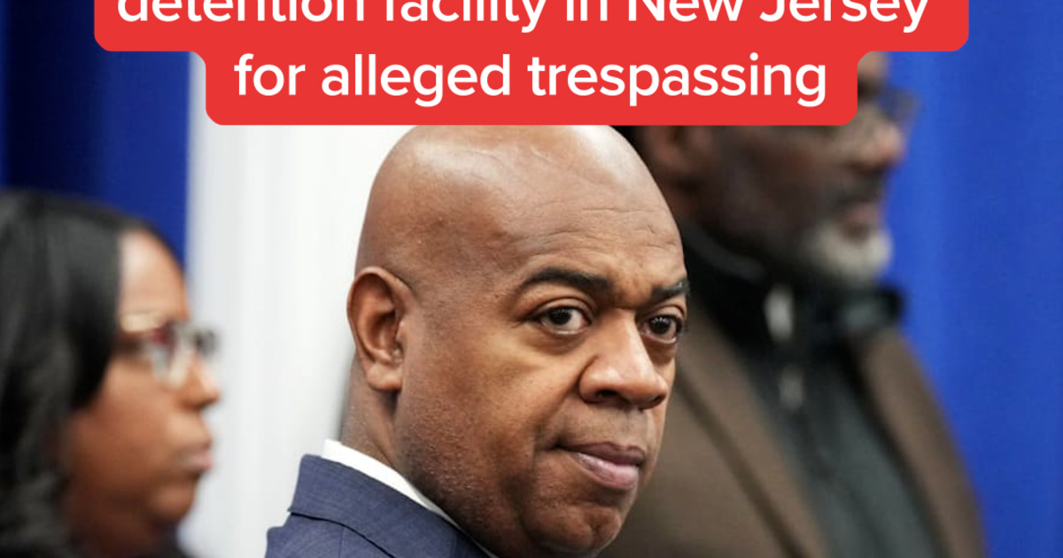 Newark mayor arrested at ICE detention facility in New Jersey for alleged trespassing