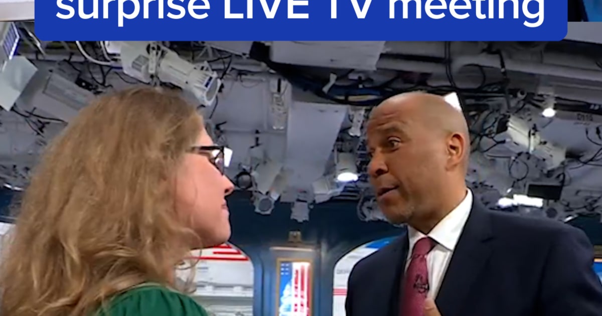 Cory Booker's surprise LIVE TV meeting