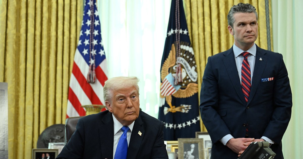Trump makes an announcement with Defense Secy. Hegseth